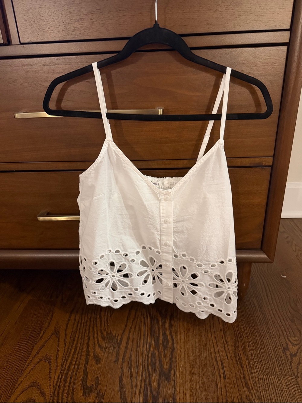 Splendid White Eyelet Crochet Trim Camisole - Picture 2 of 4